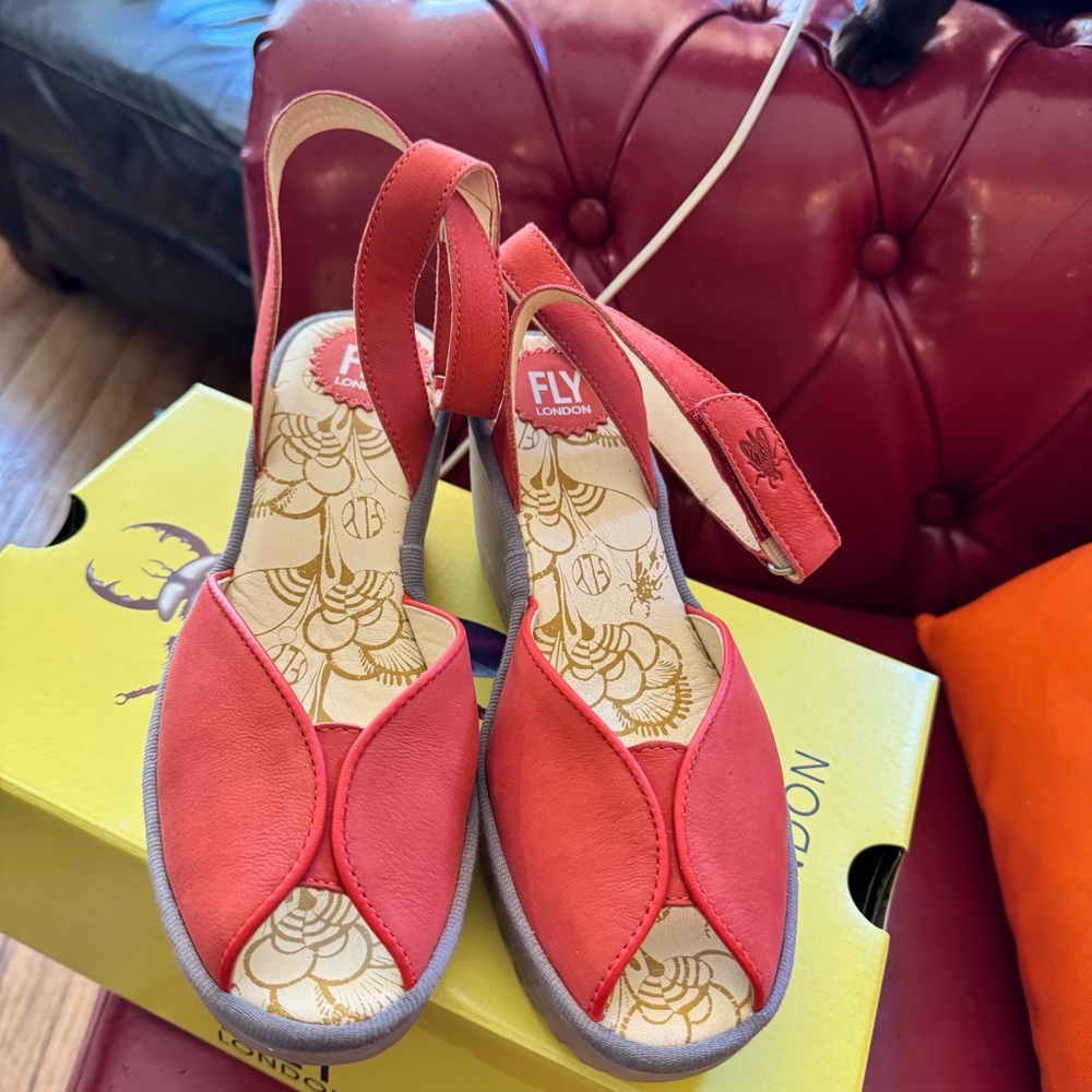NIB! Fly London Red Cupido Sandals, 37 (6.5)